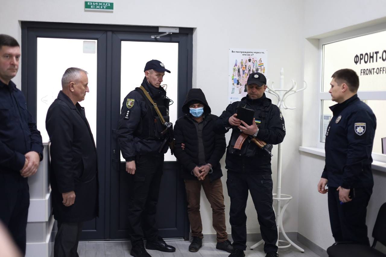 Перший поліцейський фронт-офіс відкрили в Закарпатті