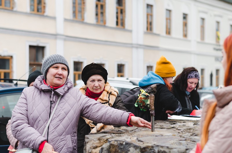В Ужгороді проводять екскурсії для внутрішньо переміщених осіб