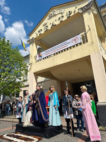 У Мукачеві стартував дитячий театральний фестиваль Імпреза над Латорицею