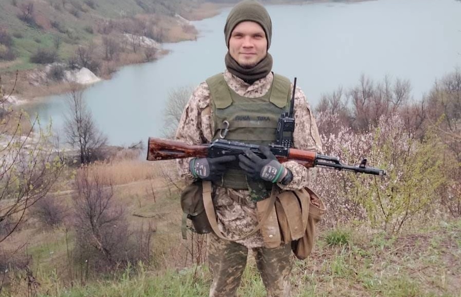 На війні загинув музикант із Закарпаття Антон Рабел