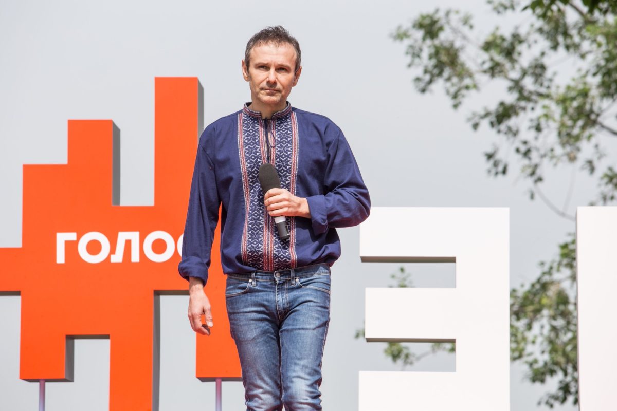 Очільник партії Голос – Святослав Вакарчук Очільник партії Голос – Святослав Вакарчук