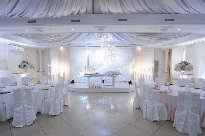 Ресторан Амур у Мукачеві для проведення весілля